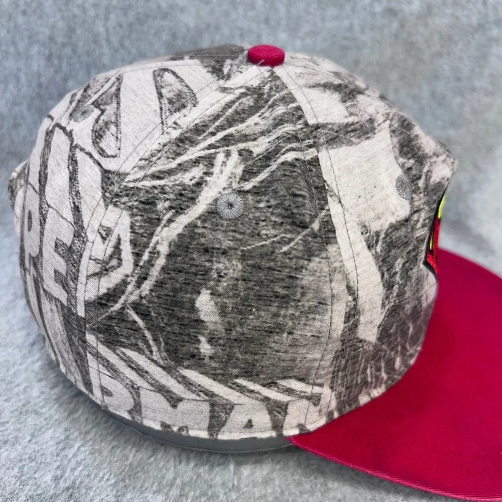 Superman Shield Logo Youth Red Grey DC Comics Snapback Hat Graphic Print OSFM